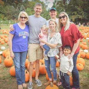 Meet your Posher, Laura